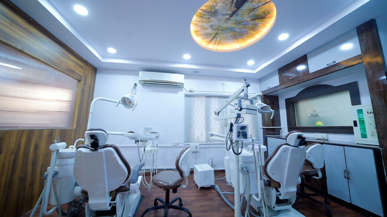 Modern dental treatment room at Ravi's Dental Care, MVP Colony Visakhapatnam